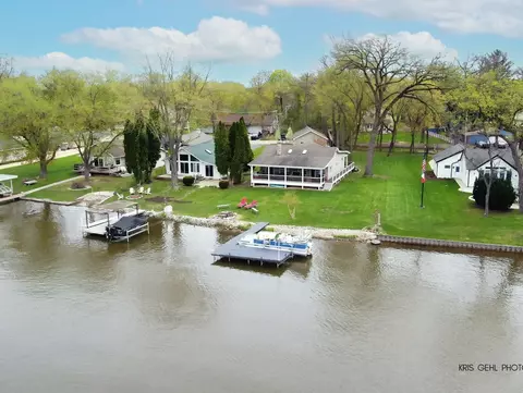 2601 N Villa Ln, Mchenry, IL 60051 photo 36