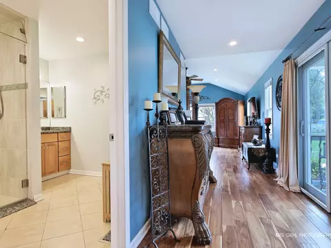 2601 N Villa Ln, Mchenry, IL 60051 photo 21