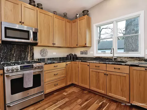 2601 N Villa Ln, Mchenry, IL 60051 photo 6
