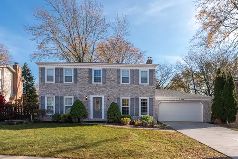 1710 Fender Rd, Naperville, IL 60565