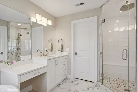 Bath - 1958 Central Rd, Glenview, IL 60025 photo 2 of 4