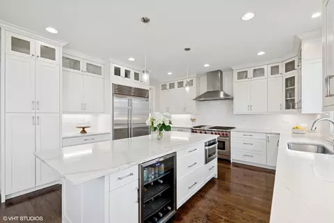 Kitchen - 1958 Central Rd, Glenview, IL 60025 photo 1 of 6