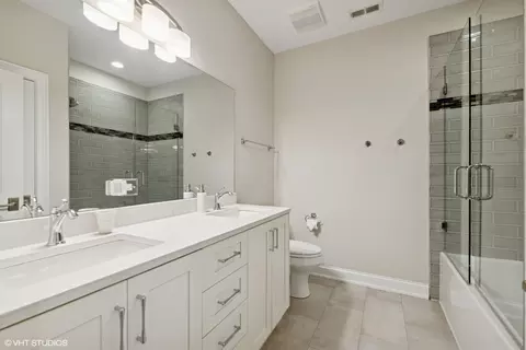 Bath - 1958 Central Rd, Glenview, IL 60025 photo 3 of 4