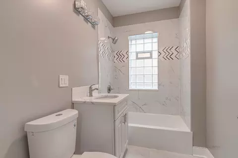 3048 E 80th St, Chicago, IL 60617 photo 7