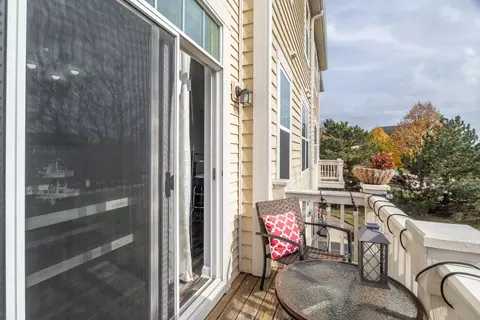 3052 Mosedale St, Elgin, IL 60124 photo 10