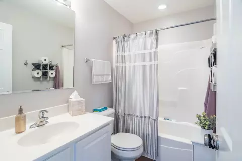 3052 Mosedale St, Elgin, IL 60124 photo 19