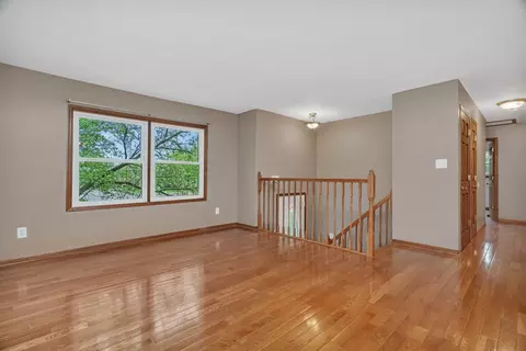 Living - 108 Augusta Rd, Oswego, IL 60543 photo 4 of 6