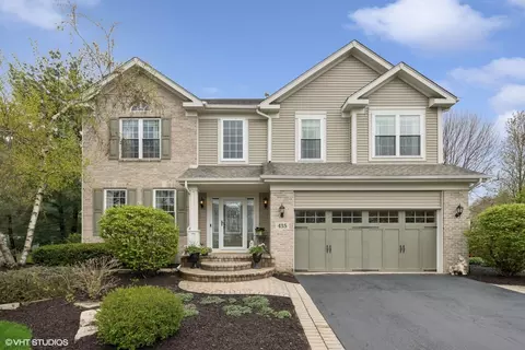 435 Revere Dr, Crystal Lake, IL 60012