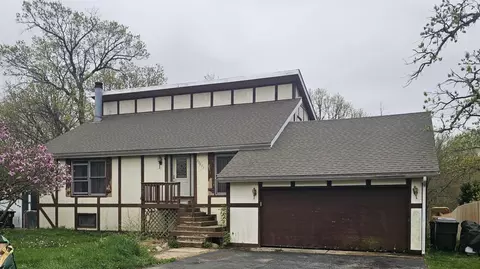 27833 W Bayview Dr, Ingleside, IL 60041