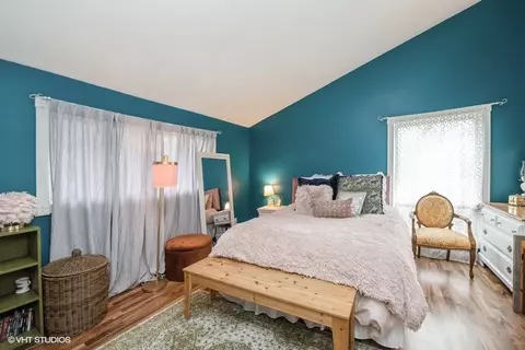 Bedroom - 27833 W Bayview Dr, Ingleside, IL 60041 photo 4 of 4