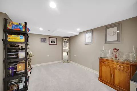Other - 1102 W Compton Pt, Addison, IL 60101 photo 6 of 8