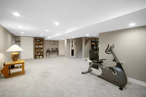 Other - 1102 W Compton Pt, Addison, IL 60101 photo 5 of 8