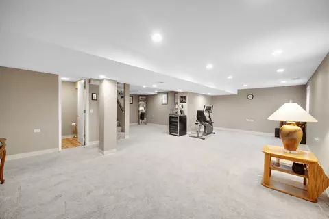 Other - 1102 W Compton Pt, Addison, IL 60101 photo 4 of 8