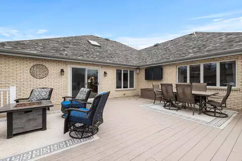 6932 Westview Dr, Oak Forest, IL 60452 photo 41