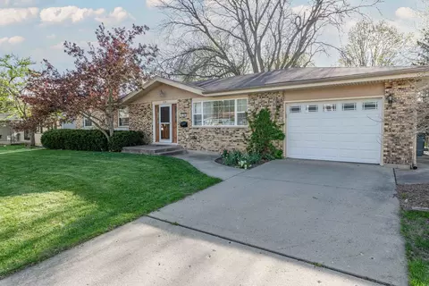 536 Longview Dr, Antioch, IL 60002