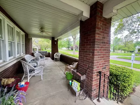 Exterior - 229 E Jefferson St, Arcola, IL 61910 photo 4 of 12