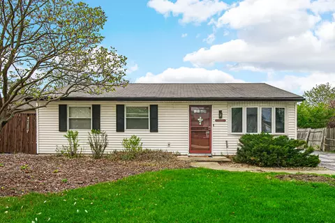 19605 Redwood Ln, Mokena, IL 60448