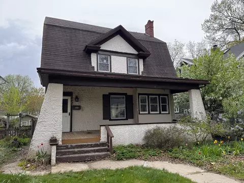 1425 Camp Ave, Rockford, IL 61103