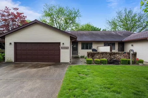 1105 Brad Dr, Urbana, IL 61802