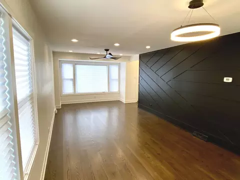 Living - Undisclosed, Chicago, IL 60617 photo 3 of 5