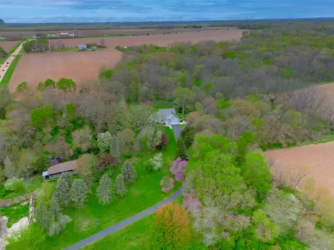 View/Area - 1102 Lost Nation Rd, Dixon, IL 61021 photo 1 of 4