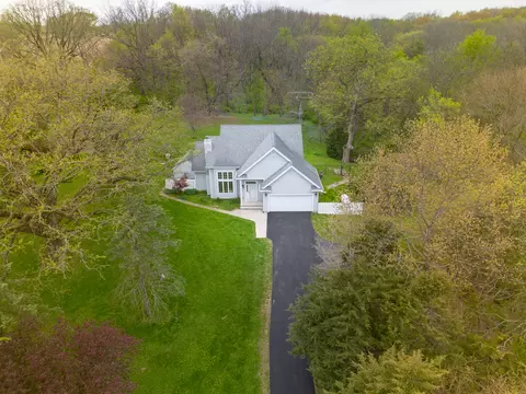 View/Area - 1102 Lost Nation Rd, Dixon, IL 61021 photo 4 of 4