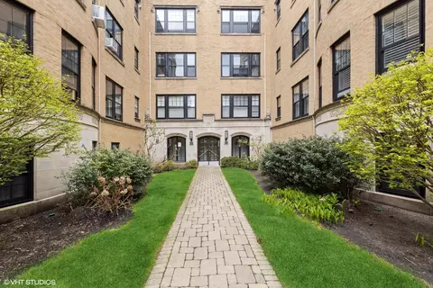 830 Michigan Ave #E3, Evanston, IL 60202