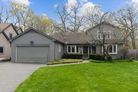 456 Gurney Ave, Lake Bluff, IL 60044