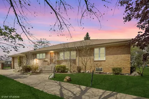 7010 W Devon Ave, Chicago, IL 60631