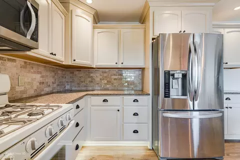 Kitchen - 603 7th St, Mazon, IL 60444 photo 2 of 3