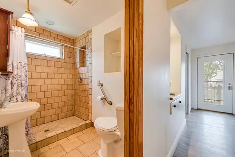 Bath - 603 7th St, Mazon, IL 60444 photo 1 of 3
