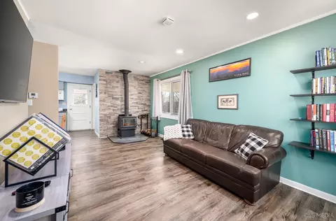 Living - 55 Payson St, Hoffman Estates, IL 60169 photo 1 of 1