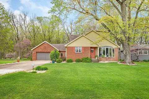 2324 Teegardin Rd, Streator, IL 61364