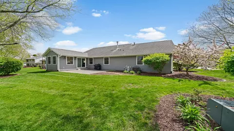 401 Deer Chase, Dixon, IL 61021 photo 34