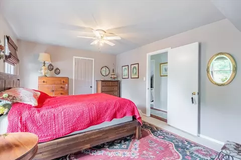 Bedroom - 816 E Olive St, Bloomington, IL 61701 photo 3 of 7
