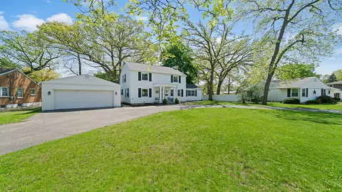 Exterior - 1008 Mary Ave, Dixon, IL 61021 photo 2 of 10