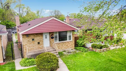 436 W 127th St, Chicago, IL 60628