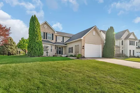 24613 Kaylee St, Shorewood, IL 60404