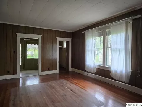 242 Main St, Carthage, IL 62321 photo 12