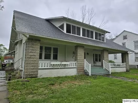 242 Main St, Carthage, IL 62321 photo 1