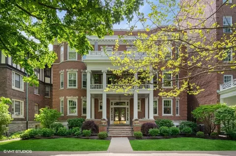 1629 Hinman Ave #1S, Evanston, IL 60201