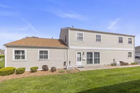 7952 164th Pl #7952, Tinley Park, IL 60477