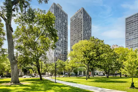 345 W Fullerton Pkwy #508, Chicago, IL 60614