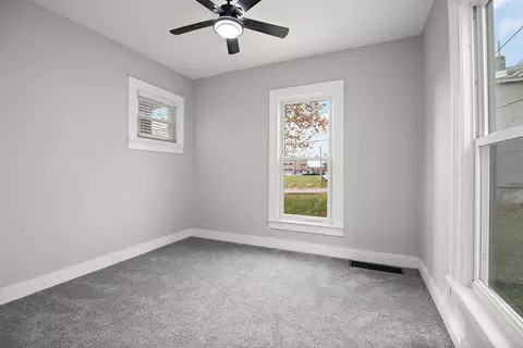 Bedroom - 215 S Chicago Ave, Kankakee, IL 60901 photo 1 of 6