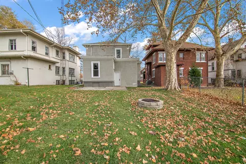 Exterior - 215 S Chicago Ave, Kankakee, IL 60901 photo 3 of 4