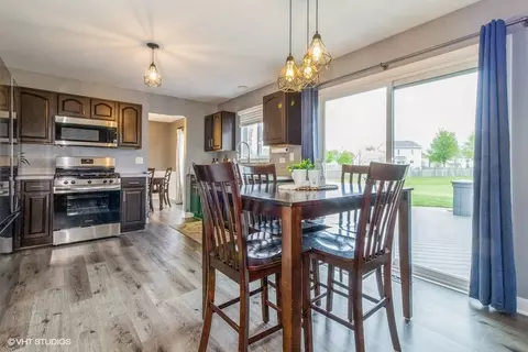 Kitchen - 4524 Deames St, Plano, IL 60545 photo 1 of 4