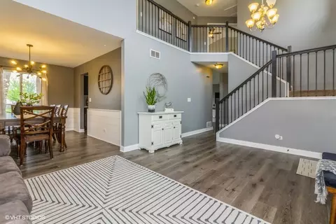 Entry Way - 4524 Deames St, Plano, IL 60545 photo 3 of 4