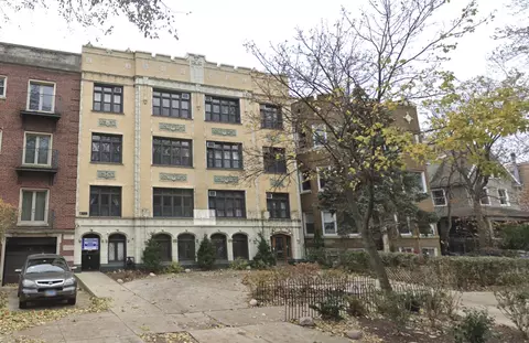 1127 W Farwell Ave #307, Chicago, IL 60626