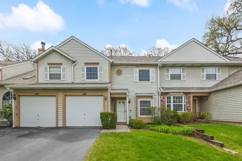 282 Ascot Ln, Streamwood, IL 60107