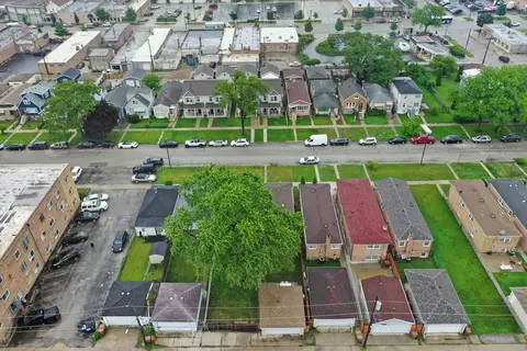 View/Area - 7619 W 63rd Pl, Summit, IL 60501 photo 1 of 3